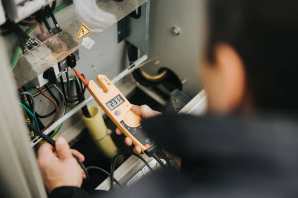 Best Licensed Electrician  in Bowie, TX